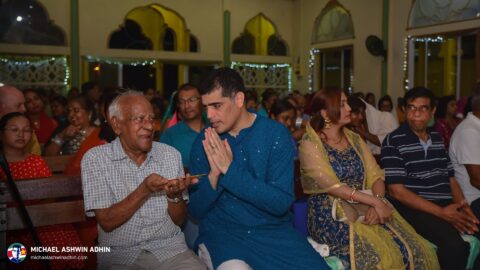https://michaelashwinadhin.com/wp-content/uploads/2025/02/Bezoek-Shivatri-Mandir-26-02-2025-Michael-Ashwin-Adhin-39.jpg