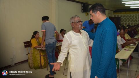 https://michaelashwinadhin.com/wp-content/uploads/2025/02/Bezoek-Shivatri-Mandir-26-02-2025-Michael-Ashwin-Adhin-44.jpg