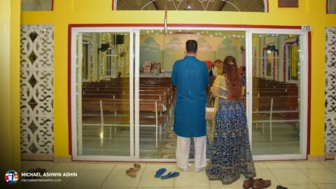 https://michaelashwinadhin.com/wp-content/uploads/2025/02/Bezoek-Shivatri-Mandir-26-02-2025-Michael-Ashwin-Adhin-46.jpg