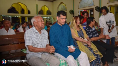 https://michaelashwinadhin.com/wp-content/uploads/2025/02/Bezoek-Shivatri-Mandir-26-02-2025-Michael-Ashwin-Adhin-8.jpg