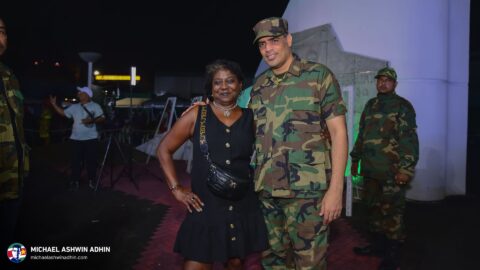 https://michaelashwinadhin.com/wp-content/uploads/2025/02/Dag-van-de-Revolutie-Suriname-25.02.2025-Michael-Ashwin-Adhin-60.jpg