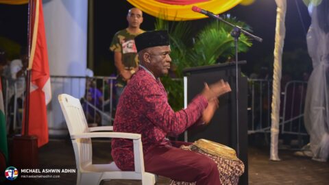 https://michaelashwinadhin.com/wp-content/uploads/2025/02/Dag-van-de-Revolutie-Suriname-25.02.2025-Michael-Ashwin-Adhin-97.jpg