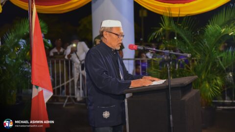 https://michaelashwinadhin.com/wp-content/uploads/2025/02/Dag-van-de-Revolutie-Suriname-25.02.2025-Michael-Ashwin-Adhin-98.jpg