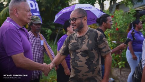 https://michaelashwinadhin.com/wp-content/uploads/2025/02/Huis-aan-Huis-Welgelegen-09.02.2025-Michael-Ashwin-Adhin-NDP-Suriname-50.jpg