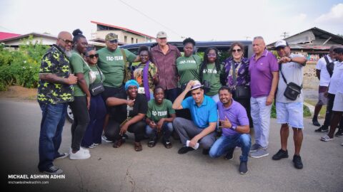https://michaelashwinadhin.com/wp-content/uploads/2025/02/Huis-aan-Huis-Welgelegen-09.02.2025-Michael-Ashwin-Adhin-NDP-Suriname-52.jpg