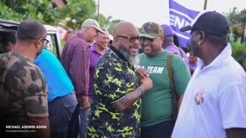 https://michaelashwinadhin.com/wp-content/uploads/2025/02/Huis-aan-Huis-Welgelegen-09.02.2025-Michael-Ashwin-Adhin-NDP-Suriname-54.jpg