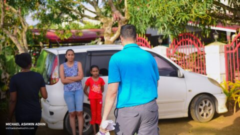 https://michaelashwinadhin.com/wp-content/uploads/2025/02/Huis-aan-Huis-Welgelegen-09.02.2025-Michael-Ashwin-Adhin-NDP-Suriname-59.jpg