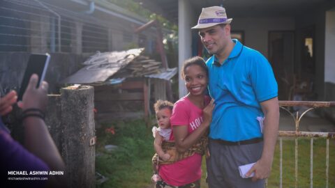 https://michaelashwinadhin.com/wp-content/uploads/2025/02/Huis-aan-Huis-Welgelegen-09.02.2025-Michael-Ashwin-Adhin-NDP-Suriname-62.jpg