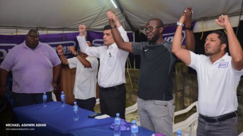 https://michaelashwinadhin.com/wp-content/uploads/2025/02/NDP-Ondro-Oso-Vergadering-Mottonshoop-Kwatta-22.01.2025-Michael-Ashwin-Adhin-33-.jpg