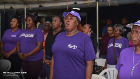https://michaelashwinadhin.com/wp-content/uploads/2025/02/NDP-Ondro-Oso-Vergadering-Mottonshoop-Kwatta-22.01.2025-Michael-Ashwin-Adhin-4-.jpg
