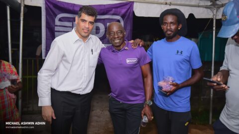 https://michaelashwinadhin.com/wp-content/uploads/2025/02/NDP-Ondro-Oso-Vergadering-Mottonshoop-Kwatta-22.01.2025-Michael-Ashwin-Adhin-57-.jpg