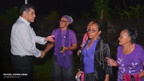 https://michaelashwinadhin.com/wp-content/uploads/2025/02/NDP-Ondro-Oso-Vergadering-Mottonshoop-Kwatta-22.01.2025-Michael-Ashwin-Adhin-62-.jpg