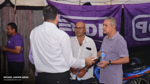 https://michaelashwinadhin.com/wp-content/uploads/2025/02/NDP-Ondro-Oso-Vergadering-Mottonshoop-Kwatta-22.01.2025-Michael-Ashwin-Adhin-64-.jpg