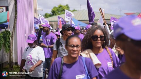 https://michaelashwinadhin.com/wp-content/uploads/2025/02/NDP-Suriname-Inschrijving-bij-CHS-22.02.2025-Michael-Ashwin-Adhin-a101.jpg