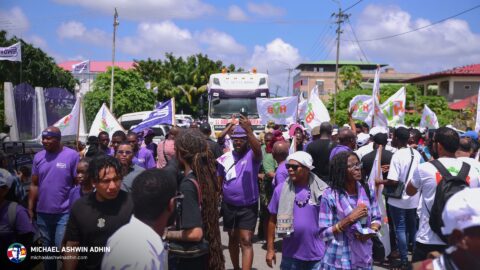 https://michaelashwinadhin.com/wp-content/uploads/2025/02/NDP-Suriname-Inschrijving-bij-CHS-22.02.2025-Michael-Ashwin-Adhin-a31.jpg
