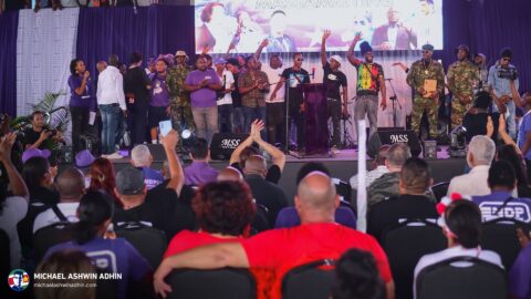 https://michaelashwinadhin.com/wp-content/uploads/2025/02/NDP-Suriname-Massameeting-22.02.2025-Michael-Ashwin-Adhin-15.jpg
