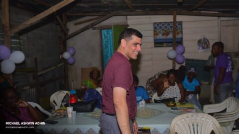 https://michaelashwinadhin.com/wp-content/uploads/2025/02/Ondro-Osso-Vergadering-Ephraimszegenweg-11.02.2025-Michael-Ashwin-Adhin-NDP-Suriname-14.jpg