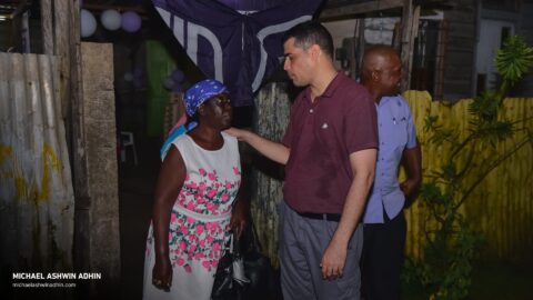 https://michaelashwinadhin.com/wp-content/uploads/2025/02/Ondro-Osso-Vergadering-Ephraimszegenweg-11.02.2025-Michael-Ashwin-Adhin-NDP-Suriname-21.jpg