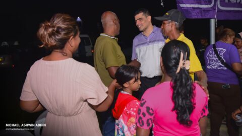 https://michaelashwinadhin.com/wp-content/uploads/2025/02/Ondro-Osso-Vergadering-Kwepiweg-03.02.2025-Michael-Ashwin-Adhin-NDP-Suriname-29.jpg