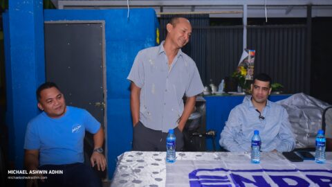 https://michaelashwinadhin.com/wp-content/uploads/2025/02/Ondro-Osso-Vergadering-Palisadeweg-01.02.2025-Michael-Ashwin-Adhin-NDP-Suriname-10.jpg