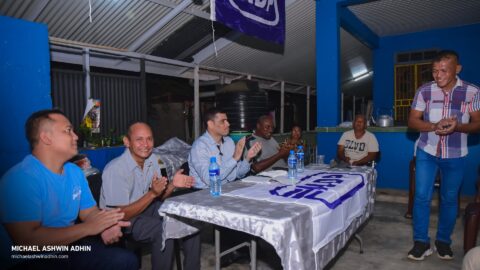 https://michaelashwinadhin.com/wp-content/uploads/2025/02/Ondro-Osso-Vergadering-Palisadeweg-01.02.2025-Michael-Ashwin-Adhin-NDP-Suriname-13.jpg