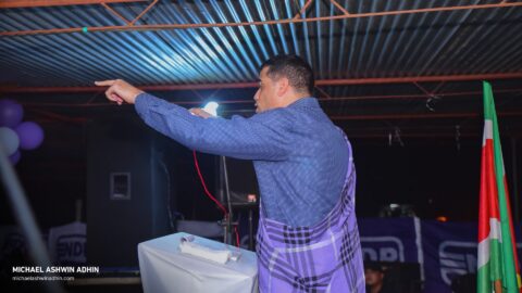 https://michaelashwinadhin.com/wp-content/uploads/2025/02/Opening-NDP-Infocentrum-Para-09.02.2025-Michael-Ashwin-Adhin-NDP-Suriname-047.jpg