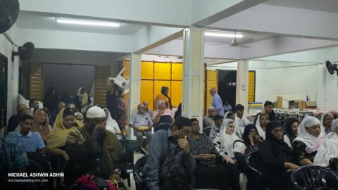 https://michaelashwinadhin.com/wp-content/uploads/2025/02/Rouwdienst-Familie-Dahoe-12.01.2025-Michael-Ashwin-Adhin-NDP-Suriname-7.jpg