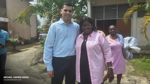 https://michaelashwinadhin.com/wp-content/uploads/2025/02/Schoonmaakactiviteit-Huize-Ashiana-Donatie-voedingsmiddelen-07.02.2025-Michael-Ashwin-Adhin-NDP-Suriname-17.jpg