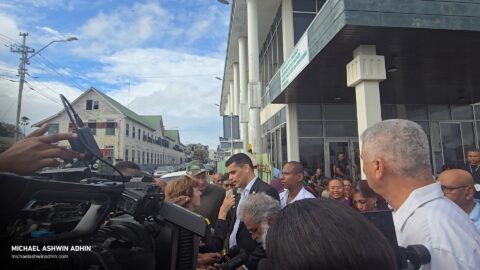 https://michaelashwinadhin.com/wp-content/uploads/2025/02/Uitspraak-Hoger-Beroep-Michael-Ashwin-Adhin-NDP-Suriname-20.jpg