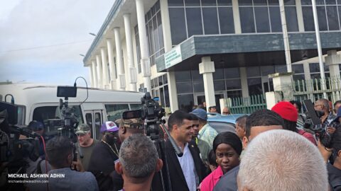 https://michaelashwinadhin.com/wp-content/uploads/2025/02/Uitspraak-Hoger-Beroep-Michael-Ashwin-Adhin-NDP-Suriname-27.jpg