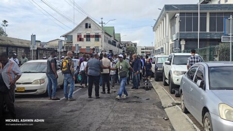 https://michaelashwinadhin.com/wp-content/uploads/2025/02/Uitspraak-Hoger-Beroep-Michael-Ashwin-Adhin-NDP-Suriname-28.jpg
