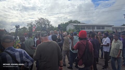 https://michaelashwinadhin.com/wp-content/uploads/2025/02/Uitspraak-Hoger-Beroep-Michael-Ashwin-Adhin-NDP-Suriname-31.jpg