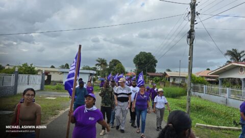 https://michaelashwinadhin.com/wp-content/uploads/2025/02/Veldwerk-Lelydorp-09.02.2025-Michael-Ashwin-Adhin-NDP-Suriname-7.jpg