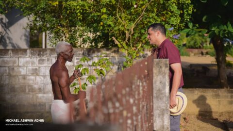 https://michaelashwinadhin.com/wp-content/uploads/2025/02/Veldwerk-Lelydorp-10.02.2025-Michael-Ashwin-Adhin-NDP-Suriname-15.jpg