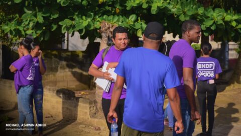 https://michaelashwinadhin.com/wp-content/uploads/2025/02/Veldwerk-Lelydorp-10.02.2025-Michael-Ashwin-Adhin-NDP-Suriname-16.jpg
