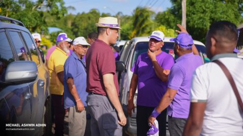 https://michaelashwinadhin.com/wp-content/uploads/2025/02/Veldwerk-Lelydorp-10.02.2025-Michael-Ashwin-Adhin-NDP-Suriname-4.jpg