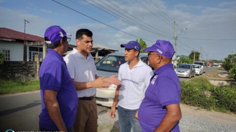https://michaelashwinadhin.com/wp-content/uploads/2025/02/Veldwerk-Okrodam-27.02.2025-Michael-Ashwin-Adhin-4.jpg