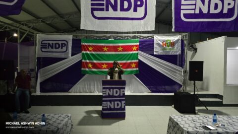 https://michaelashwinadhin.com/wp-content/uploads/2025/02/Wijkvergadering-Lelydorp-15.02.2025-Michael-Ashwin-Adhin-NDP-Suriname-1.jpg