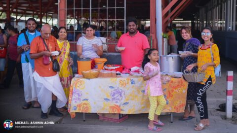 https://michaelashwinadhin.com/wp-content/uploads/2025/03/Bezoek-3de-Rijweg-Kwatta-Markt-30-03-2025-Mchael-Ashwin-Adhin-NDP-Suriname-z.jpg