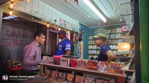 https://michaelashwinadhin.com/wp-content/uploads/2025/03/Bezoek-Markt-Nickerie-01-03-2025-Michael-Ashwin-Adhin-5.jpg