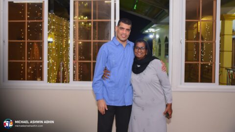 https://michaelashwinadhin.com/wp-content/uploads/2025/03/Bezoek-Moskee-Commewijne-27-02-2025-Michael-Ashwin-Adhin-NDP-Suriname-22.jpg