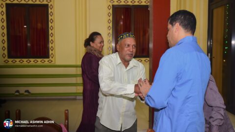 https://michaelashwinadhin.com/wp-content/uploads/2025/03/Bezoek-Moskee-Commewijne-27-02-2025-Michael-Ashwin-Adhin-NDP-Suriname-28.jpg