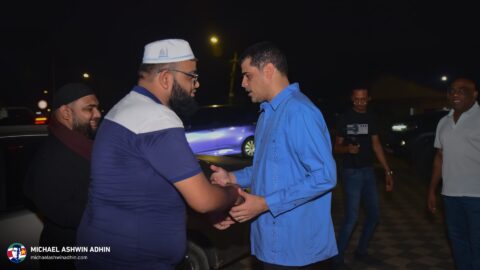 https://michaelashwinadhin.com/wp-content/uploads/2025/03/Bezoek-Moskee-Commewijne-27-02-2025-Michael-Ashwin-Adhin-NDP-Suriname-8.jpg