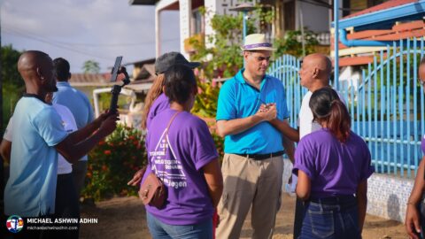 Peiling onder intellectuelen wijst Ashwin Adhin aan als de beste president voor Suriname