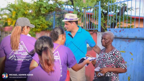 https://michaelashwinadhin.com/wp-content/uploads/2025/03/MAA-Huis-aan-Huis-Welgelegen-23-03-2025-Michael-Ashwin-Adhin-NDP-Suriname-43.jpg