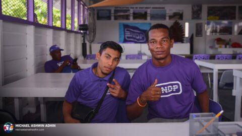 https://michaelashwinadhin.com/wp-content/uploads/2025/03/MAA-Huis-aan-Huis-Welgelegen-23-03-2025-Michael-Ashwin-Adhin-NDP-Suriname-8.jpg