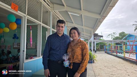 https://michaelashwinadhin.com/wp-content/uploads/2025/03/Nationale-Voorleesdag-OS-Koewarasan-4-maart-2025-Michael-Ashwin-Adhin-NDP-Suriname-19.jpg