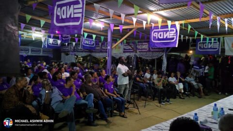 https://michaelashwinadhin.com/wp-content/uploads/2025/03/Ondro-Oso-Vergadering-Wageningen-28-03-2025-Mchael-Ashwin-Adhin-NDP-Suriname-10.jpg