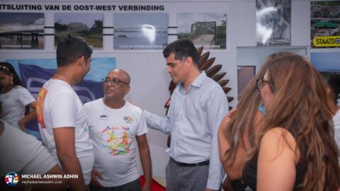 https://michaelashwinadhin.com/wp-content/uploads/2025/03/Phagwa-Boodschap-09.03.2025-Info-Centrum-Welgelegen-Maart-2025-Michael-Ashwin-Adhin-NDP-Suriname-13.jpg