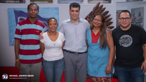 https://michaelashwinadhin.com/wp-content/uploads/2025/03/Phagwa-Boodschap-09.03.2025-Info-Centrum-Welgelegen-Maart-2025-Michael-Ashwin-Adhin-NDP-Suriname-14.jpg
